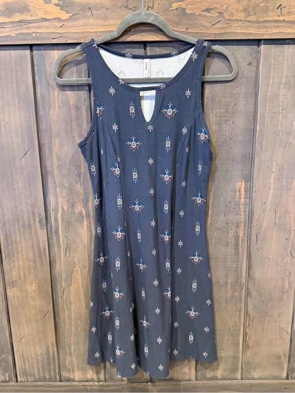 Sleeveless Navy Printed Keyhole Dress by Mudd